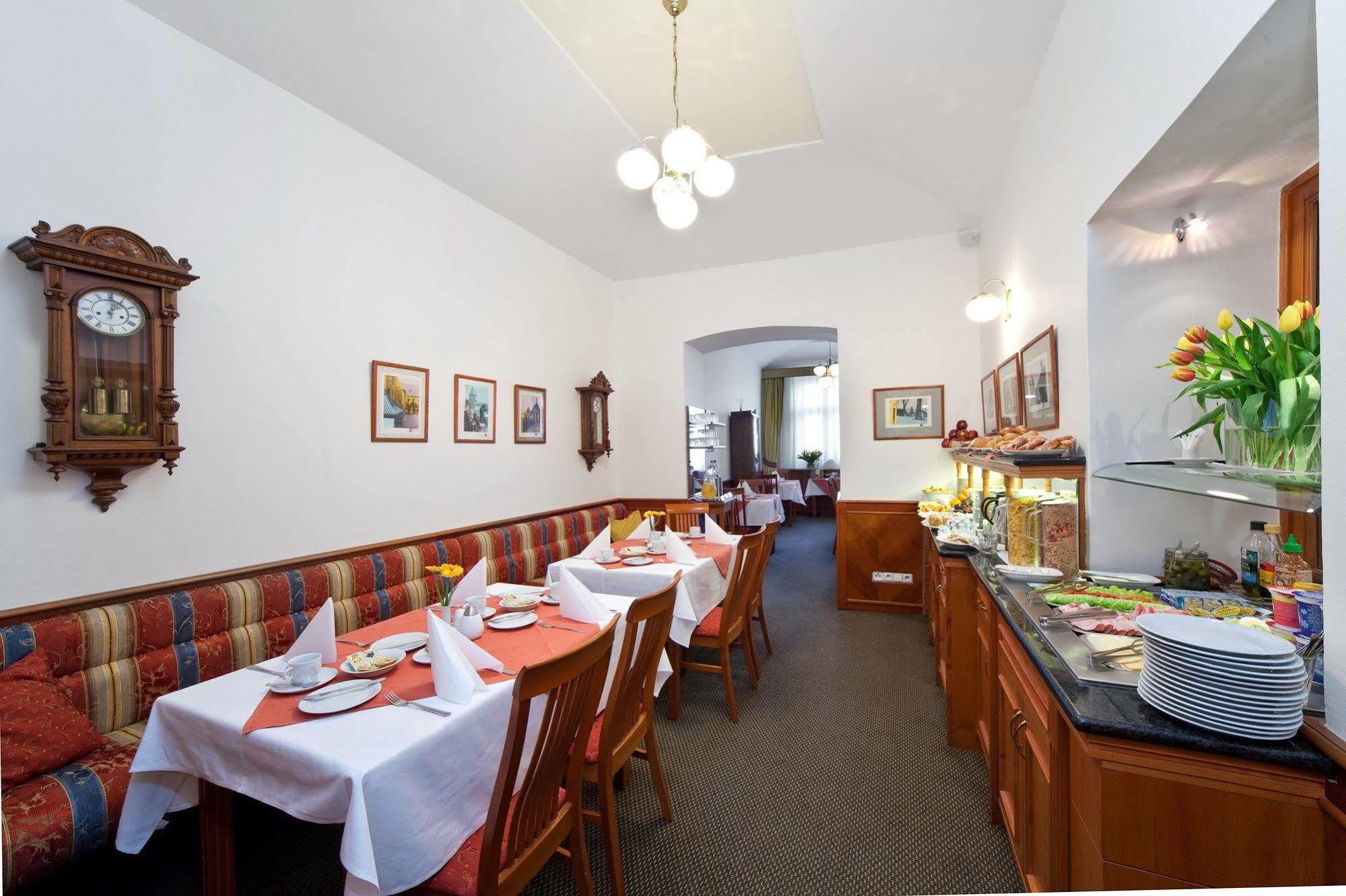 Boutique Hotel 16 Prag Dış mekan fotoğraf