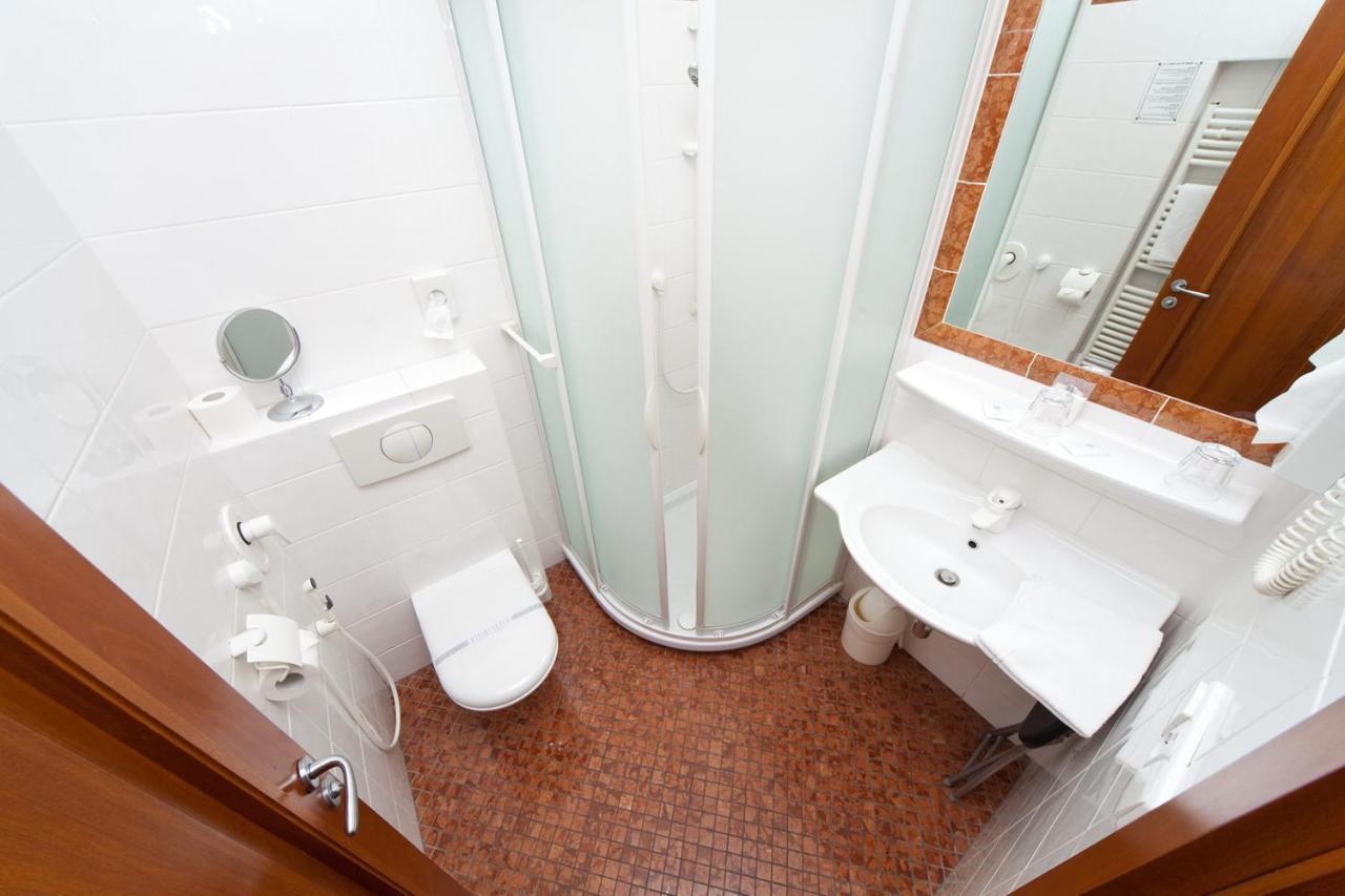 Boutique Hotel 16 Prag Dış mekan fotoğraf